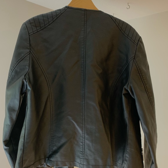 Leather Jacket - Picture 4 of 4